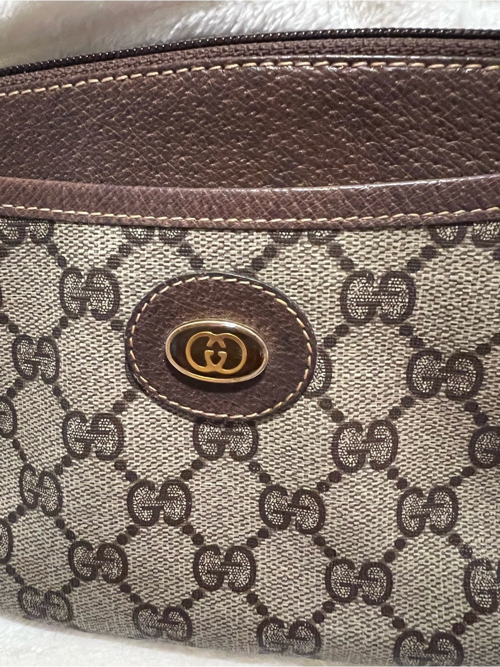Vintage Gucci Brown GG Logo Canvas and Leather Cosmetic Bag - Picture 2 of 10
